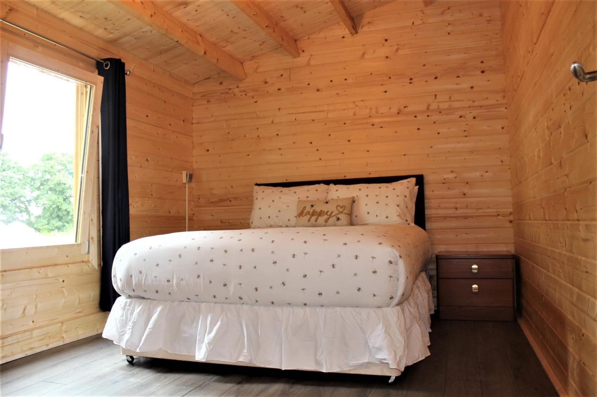 Stunning 5-Bed Cabin In Ashton Under Hill Evesham Exterior photo