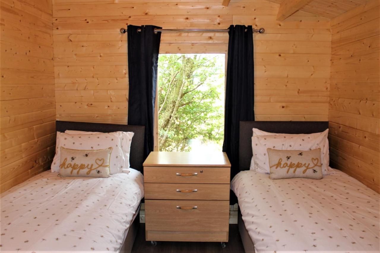 Stunning 5-Bed Cabin In Ashton Under Hill Evesham Exterior photo