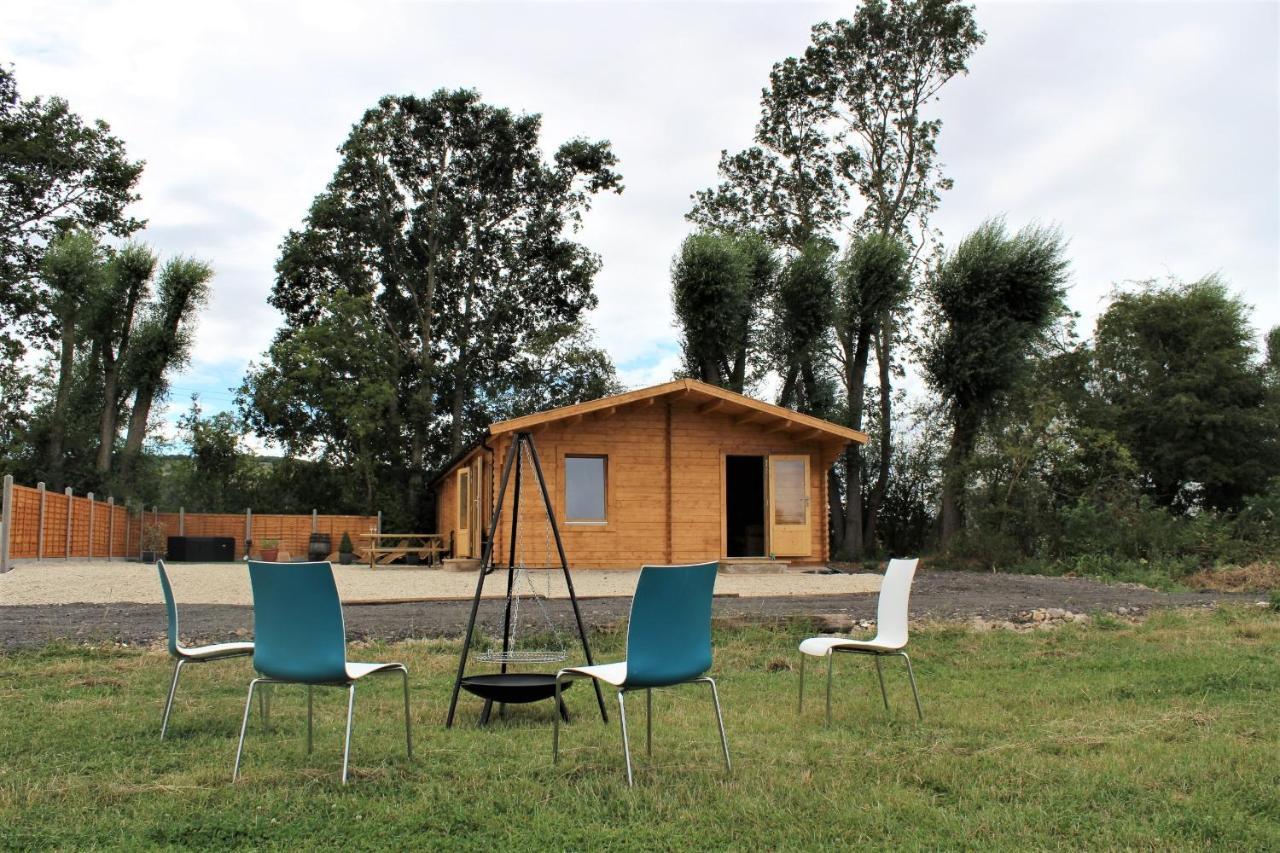 Stunning 5-Bed Cabin In Ashton Under Hill Evesham Exterior photo